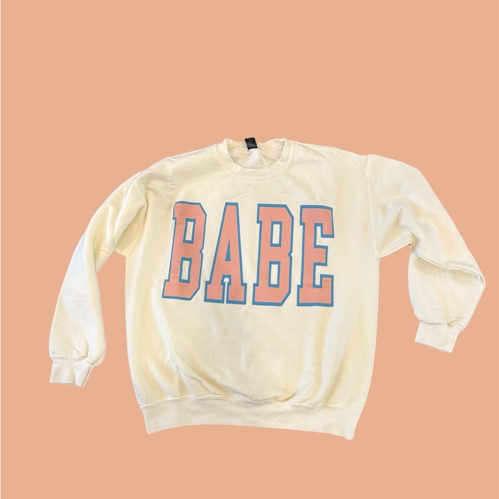 Sweet Claire Cream Sweater with Pink and Blue 'Babe' Print